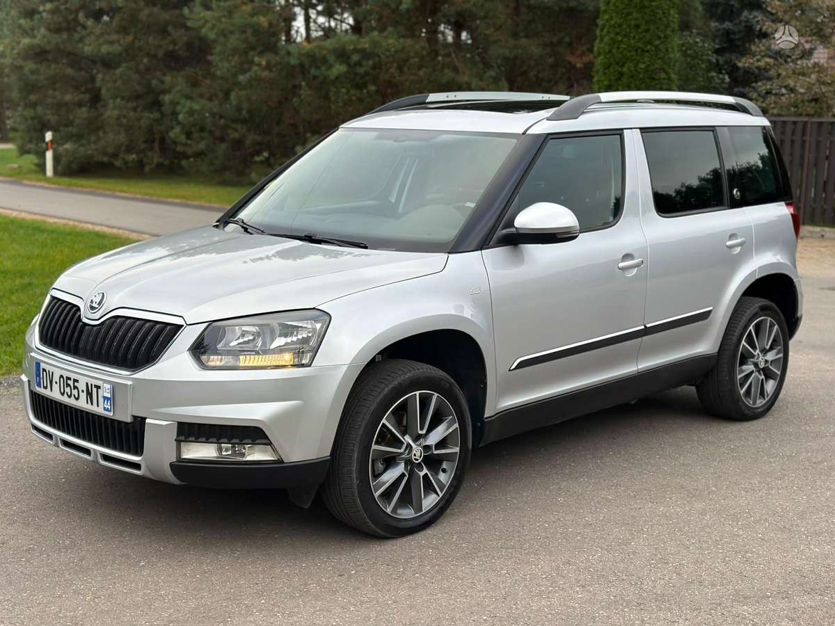 Skoda Yeti 2015 — салон