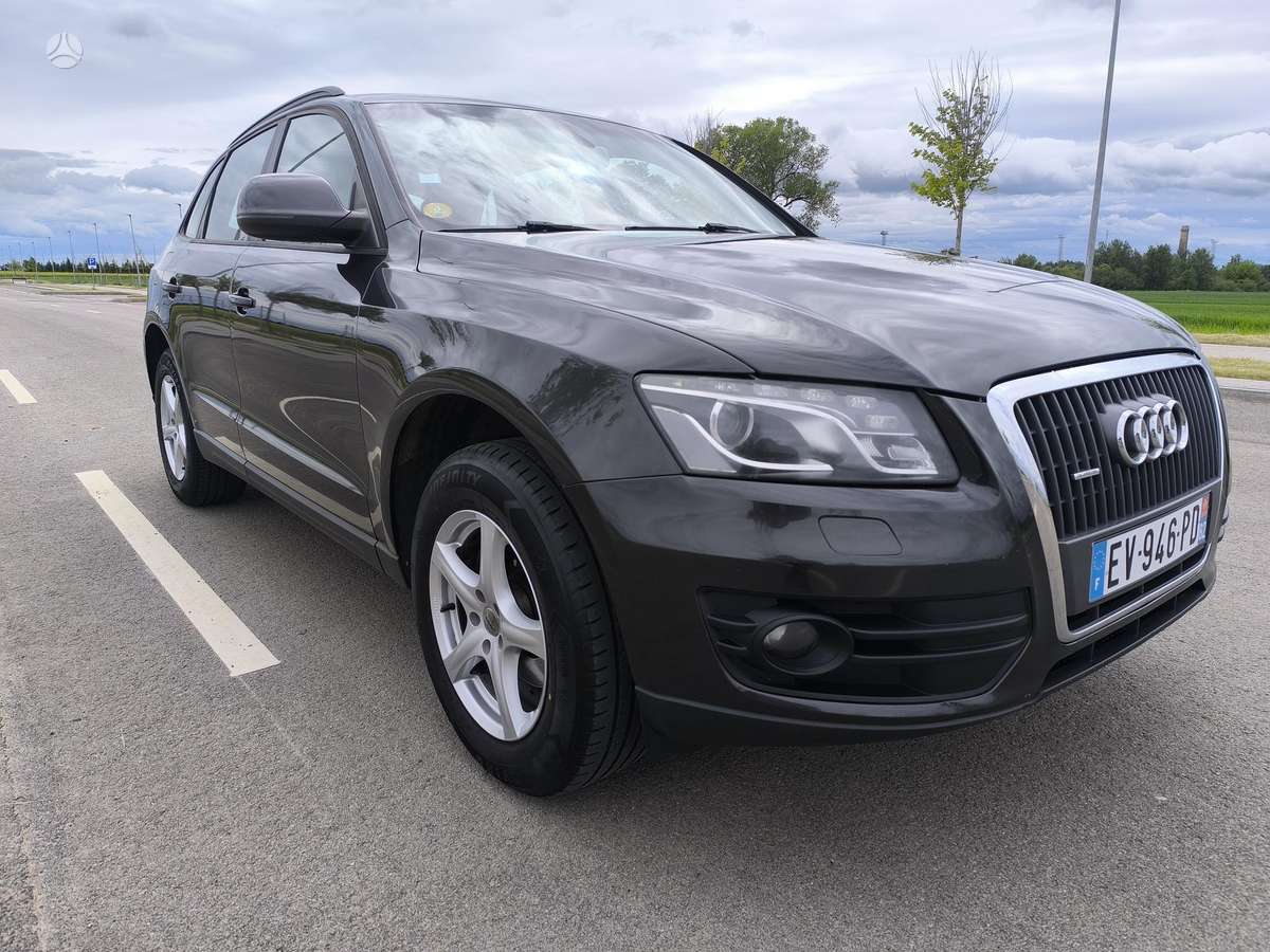 Audi Q5 2009 — photo 12
