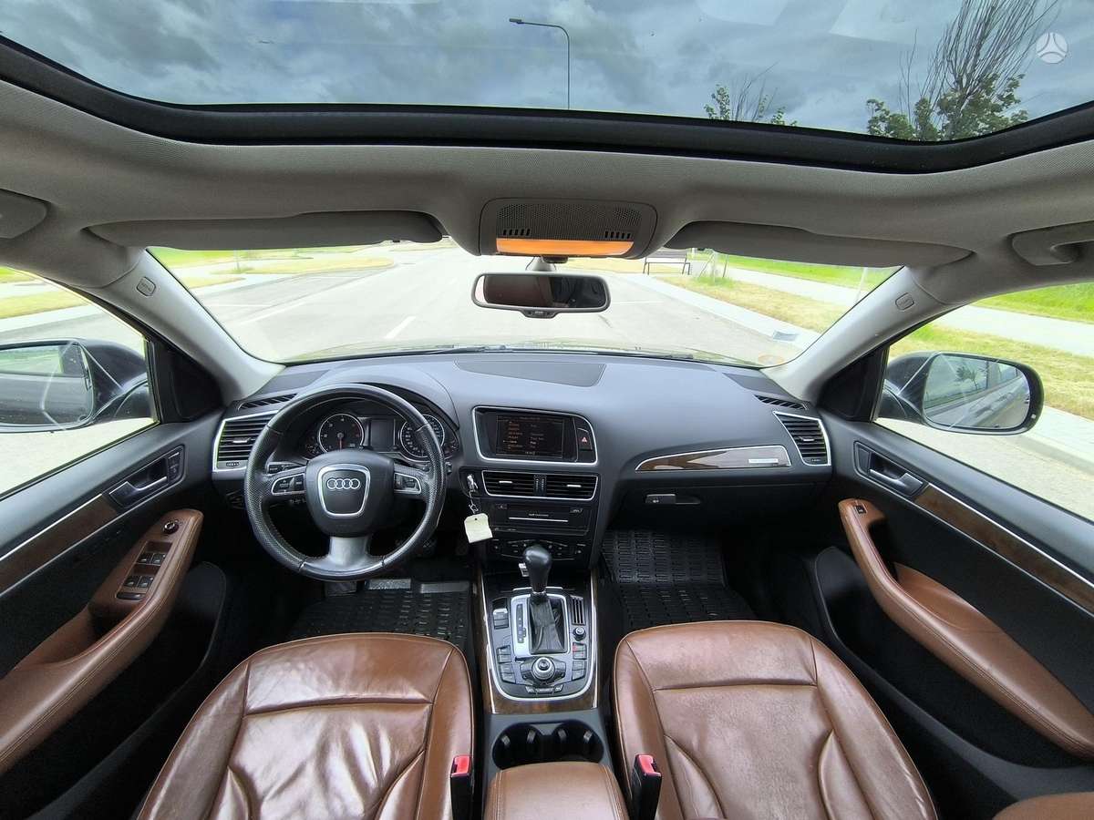 Audi Q5 2009 — photo 13