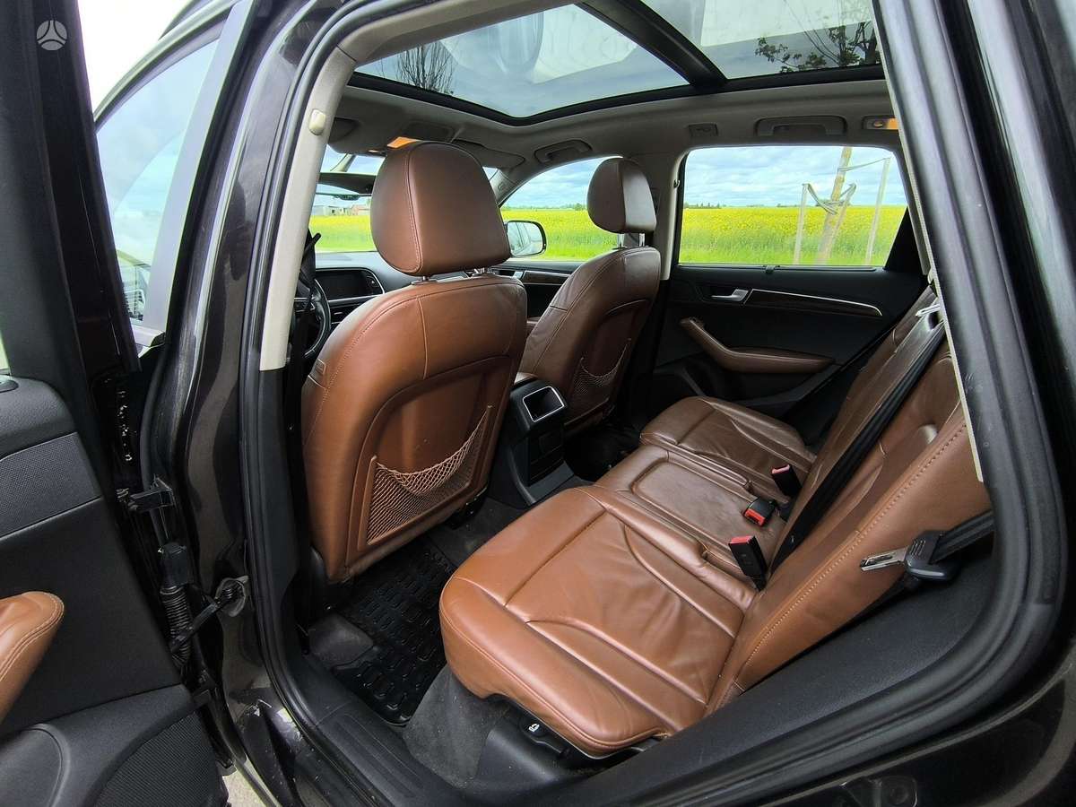 Audi Q5 2009 — photo 15
