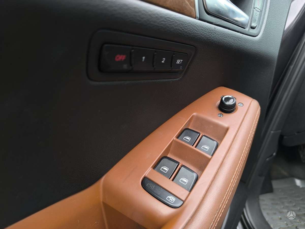 Audi Q5 2009 — photo 23