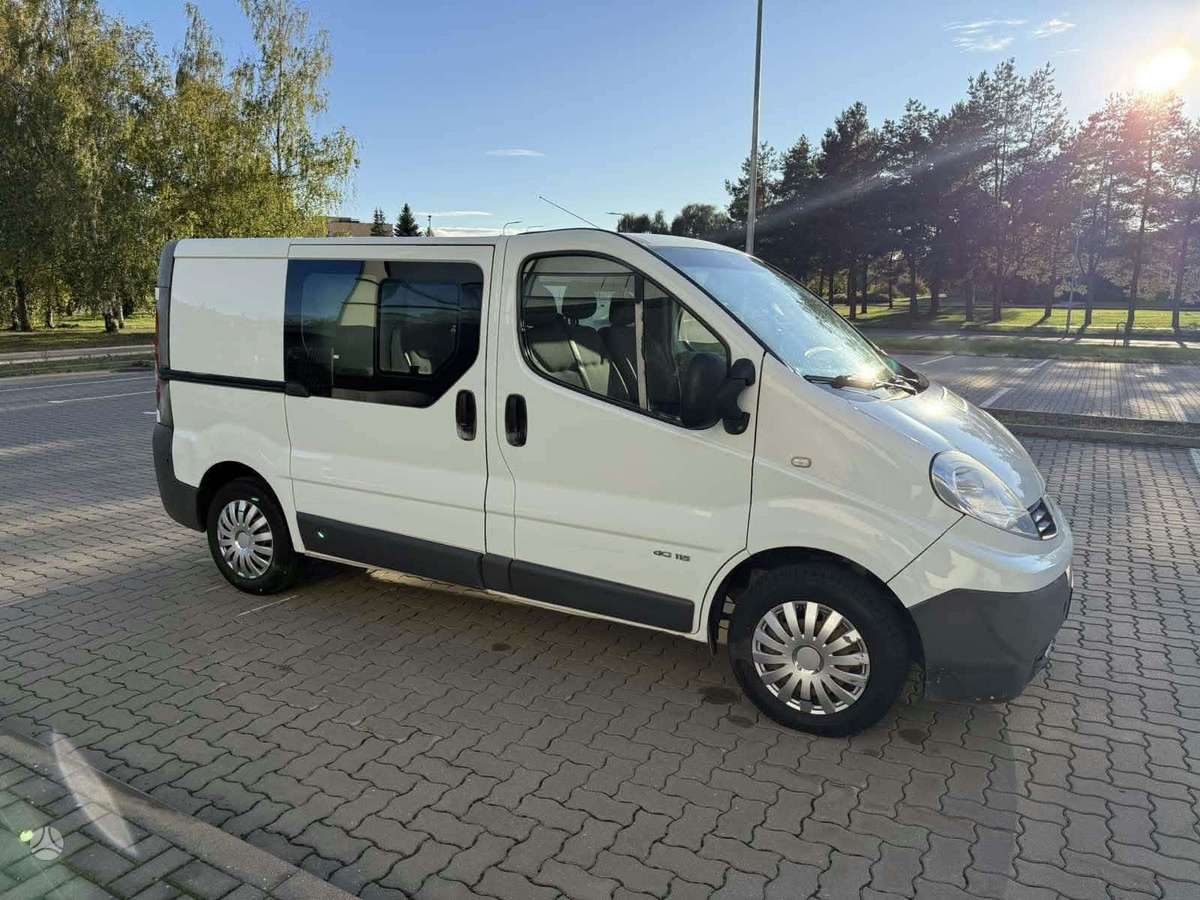 Renault Trafic 2012 — двигун 1995 cm³, 114 HP (84kW)
