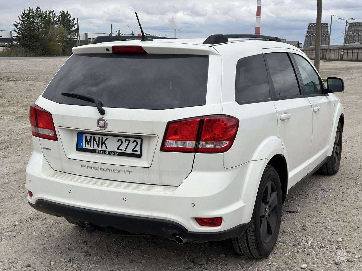Fiat Freemont 2012 — двигун 1956 cm³, 170 HP (125kW)