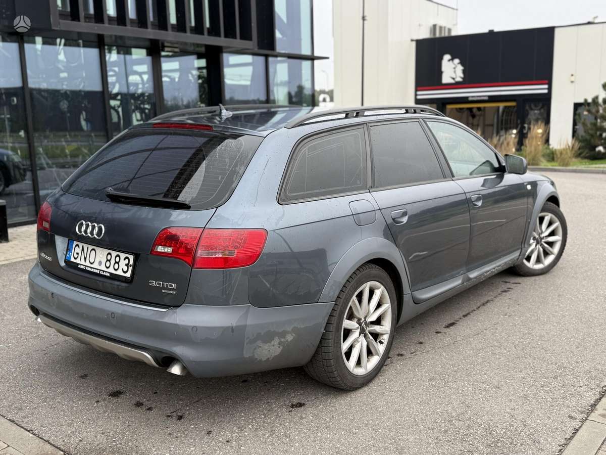 Audi A6 2007 — interior