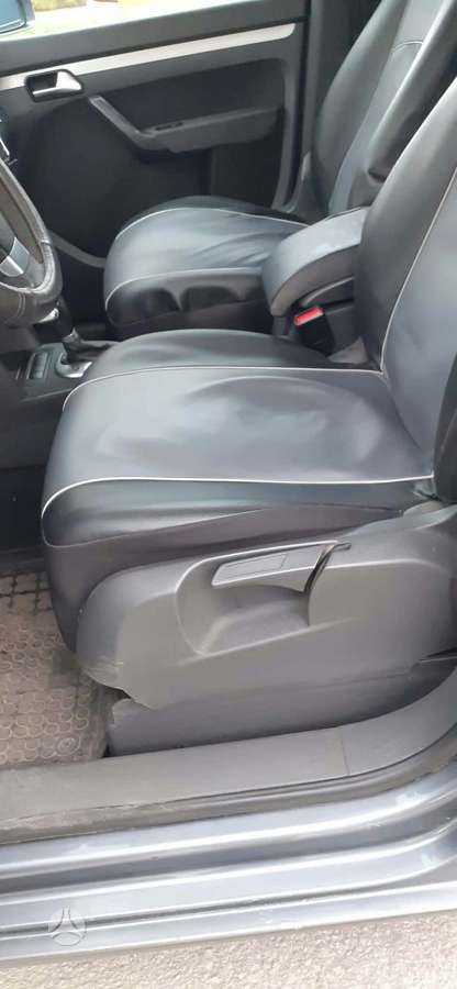 Volkswagen Touran 2007 — photo 11