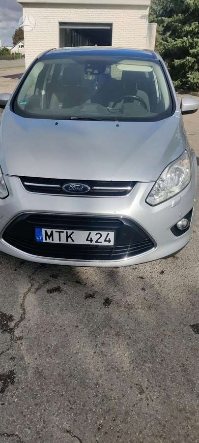 Ford C-MAX 2014 — салон