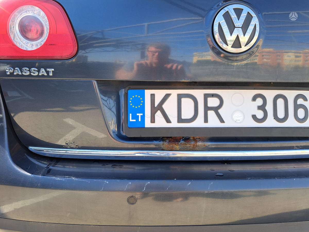 Volkswagen Passat 2006 — photo 13