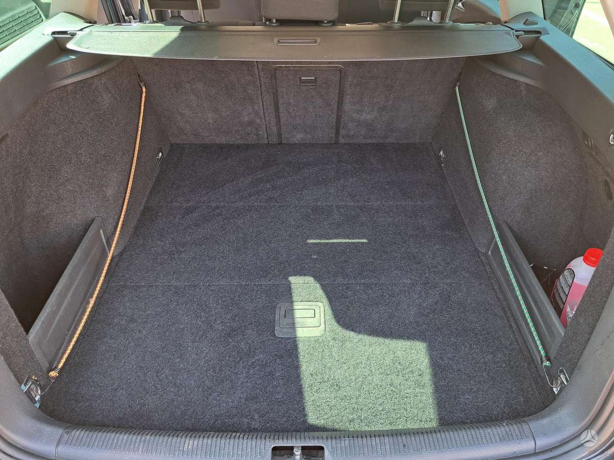 Volkswagen Passat 2006 — photo 6