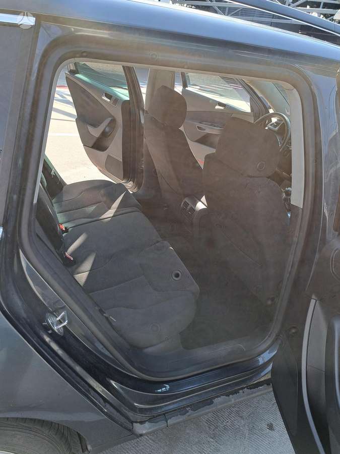 Volkswagen Passat 2006 — photo 7