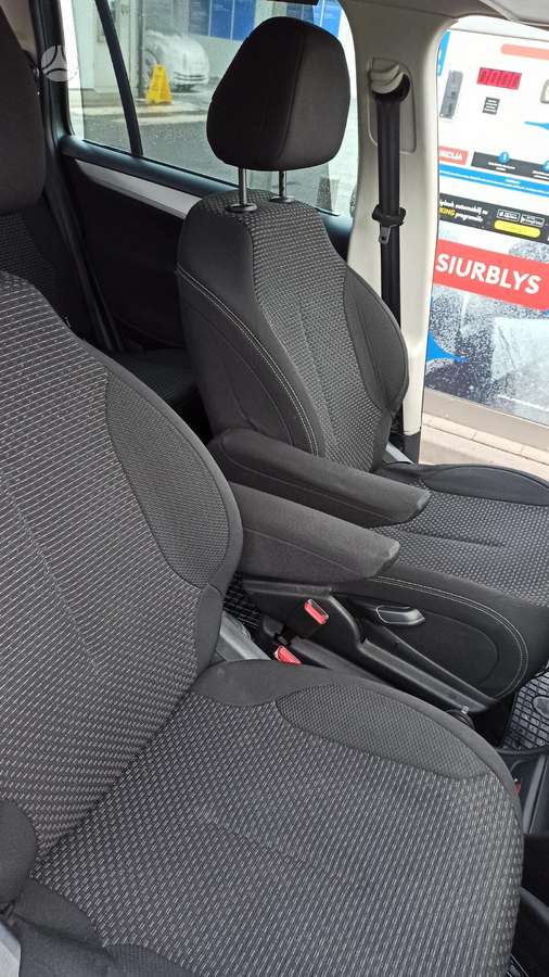 Citroen Grand 2011 — photo 11