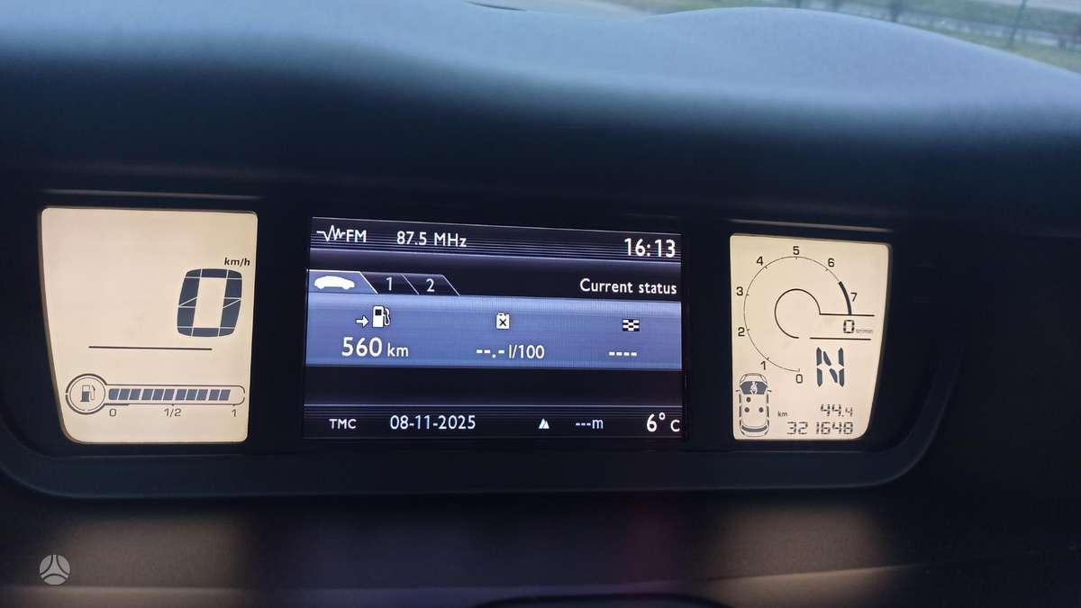 Citroen Grand 2011 — photo 16