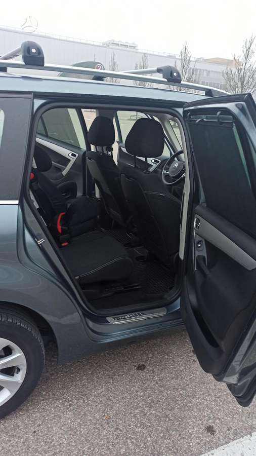 Citroen Grand 2011 — photo 8