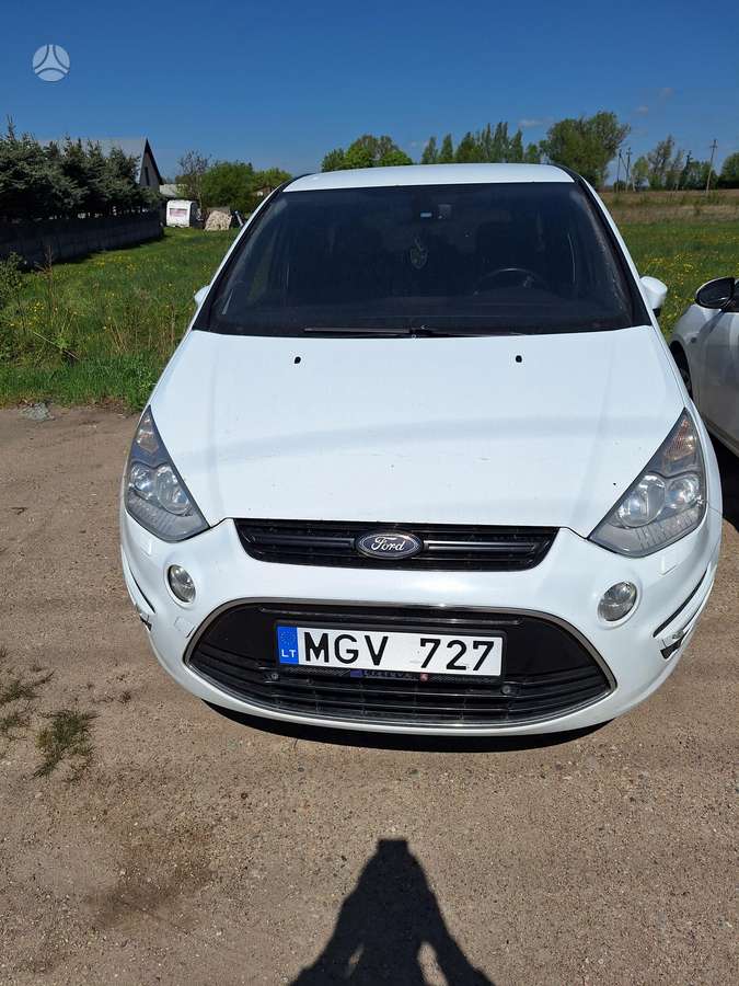 Ford S-MAX 2011 — interior