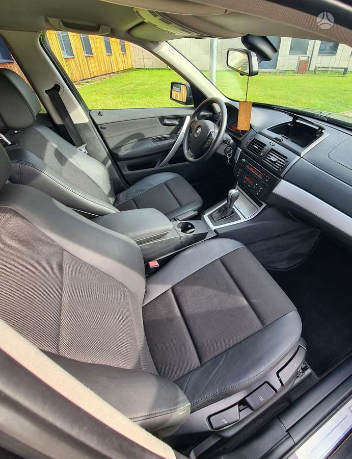 BMW X3 2008 — photo 17