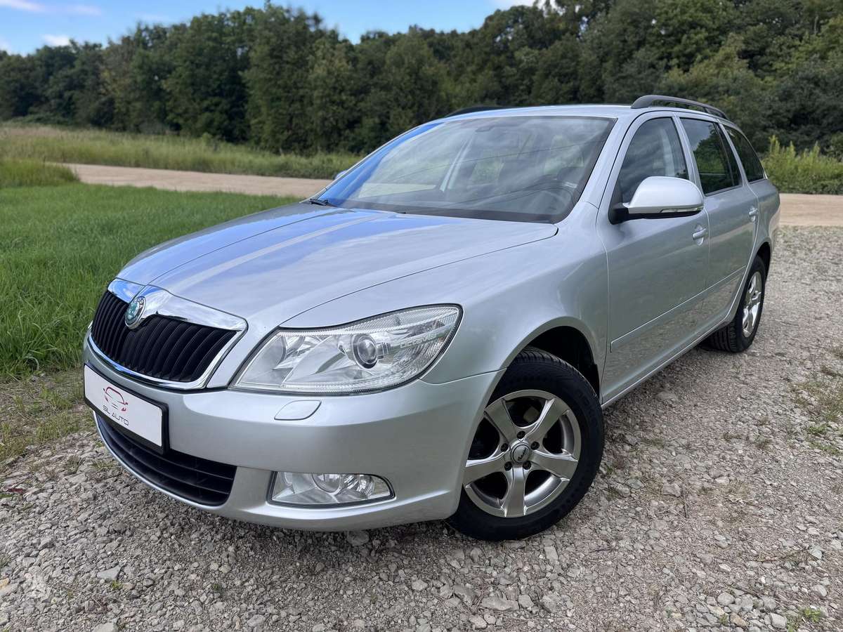 Skoda Octavia 2010 — engine 1390 cm³, 122 HP (90kW)