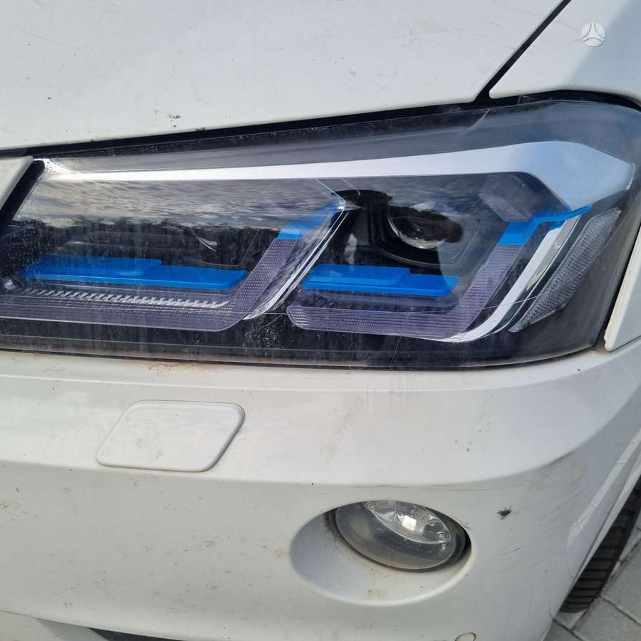 BMW X3 2011 — двигун 2993 cm³, 258 HP (190kW)