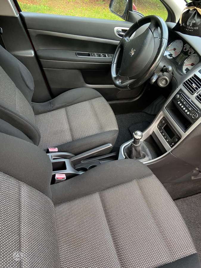 Peugeot 307 2007 — engine 1560 cm³, 109 HP (80kW)