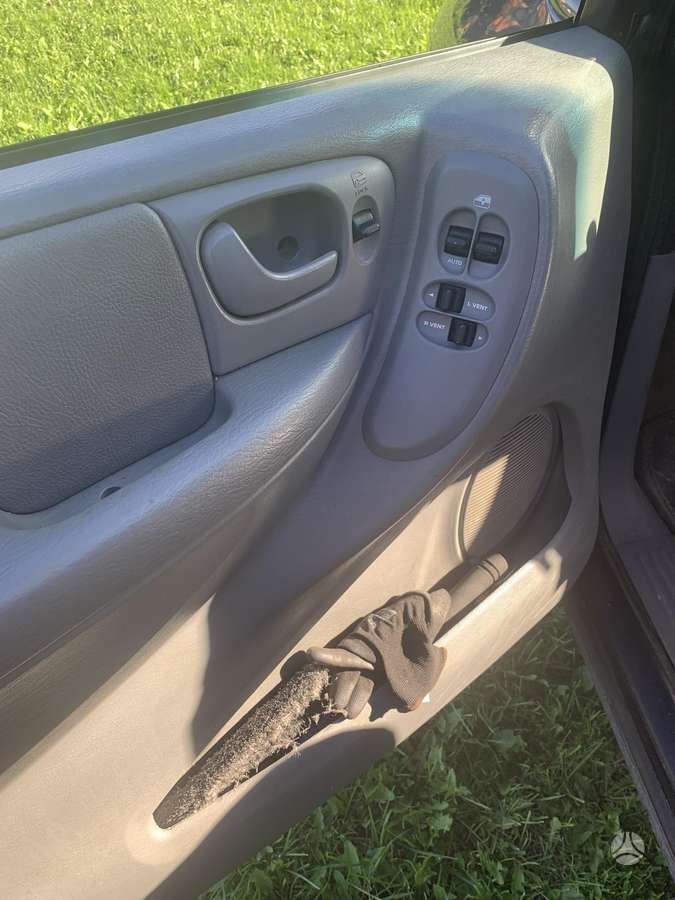 Dodge Caravan 2007 — photo 10