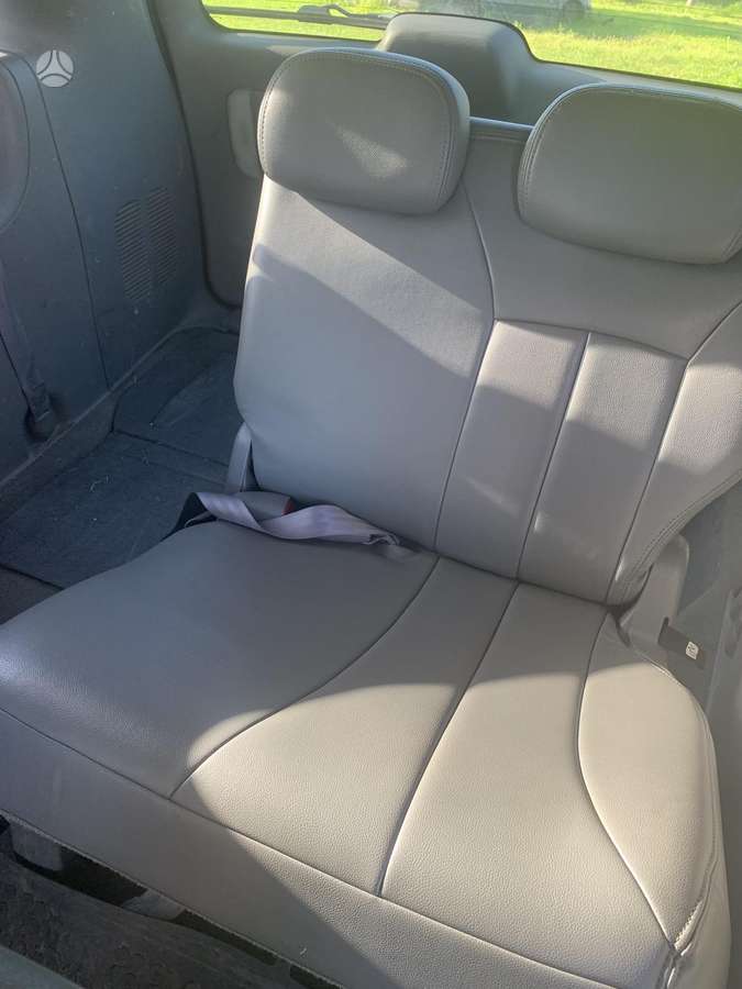 Dodge Caravan 2007 — photo 13