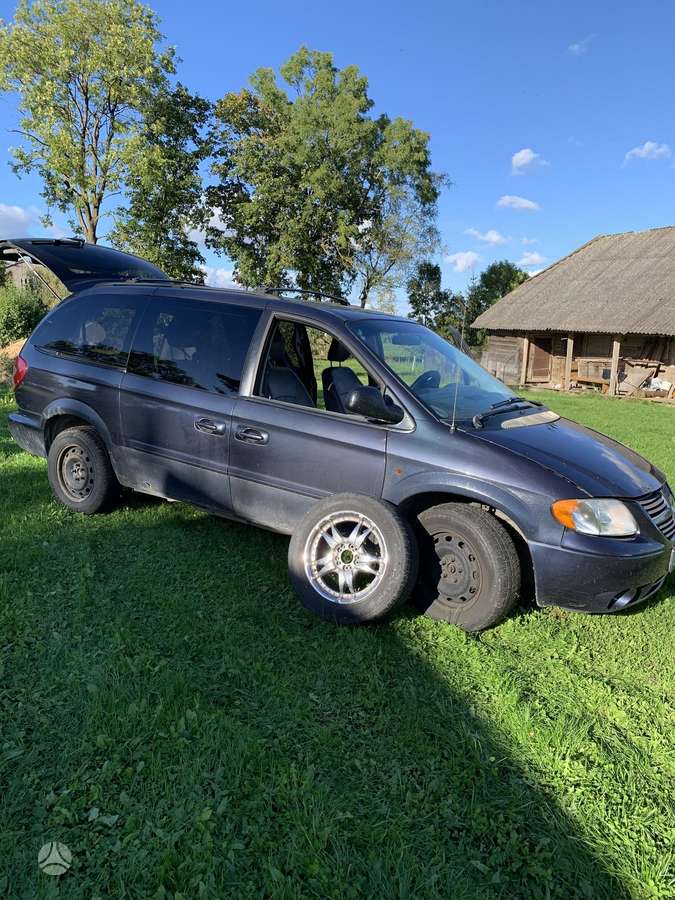 Dodge Caravan 2007 — photo 17