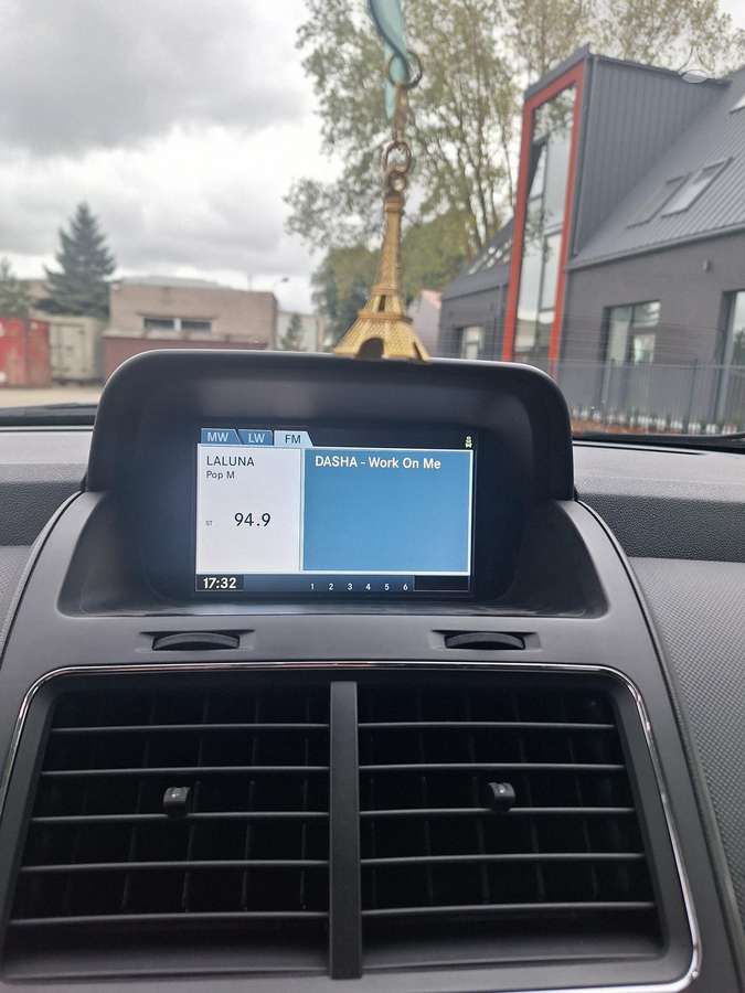 Dodge Journey 2010 — photo 10