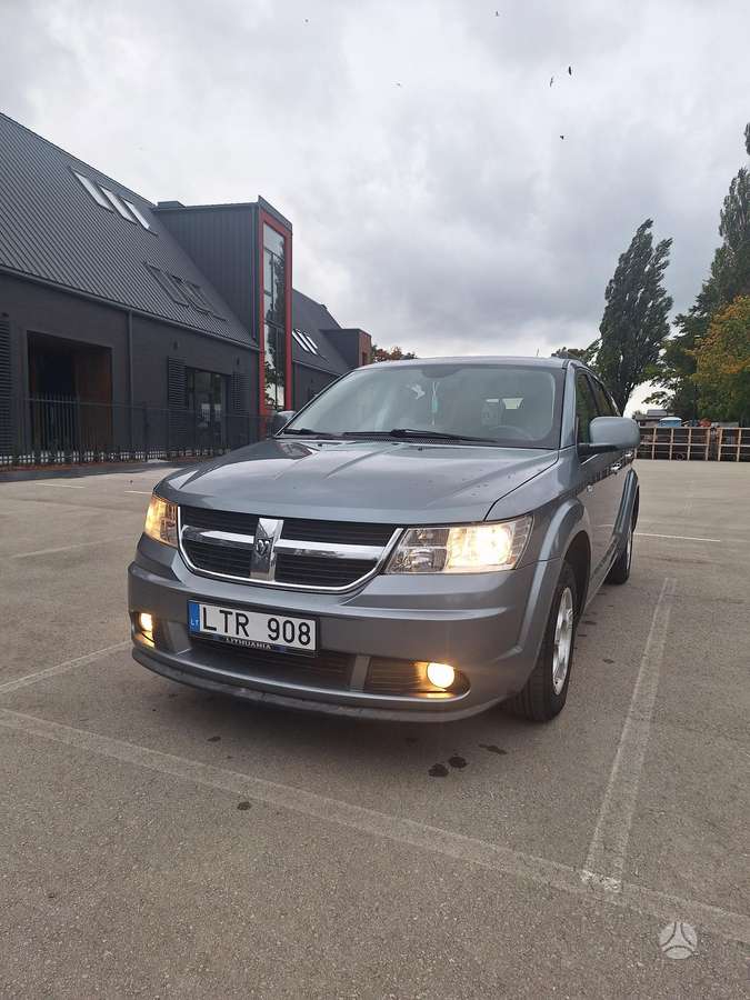 Dodge Journey 2010 — interior