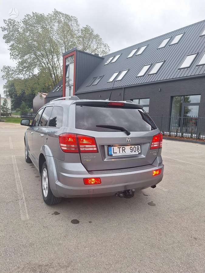 Dodge Journey 2010 — photo 5