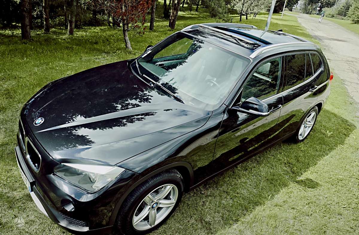 BMW X1 2014 — фото 12