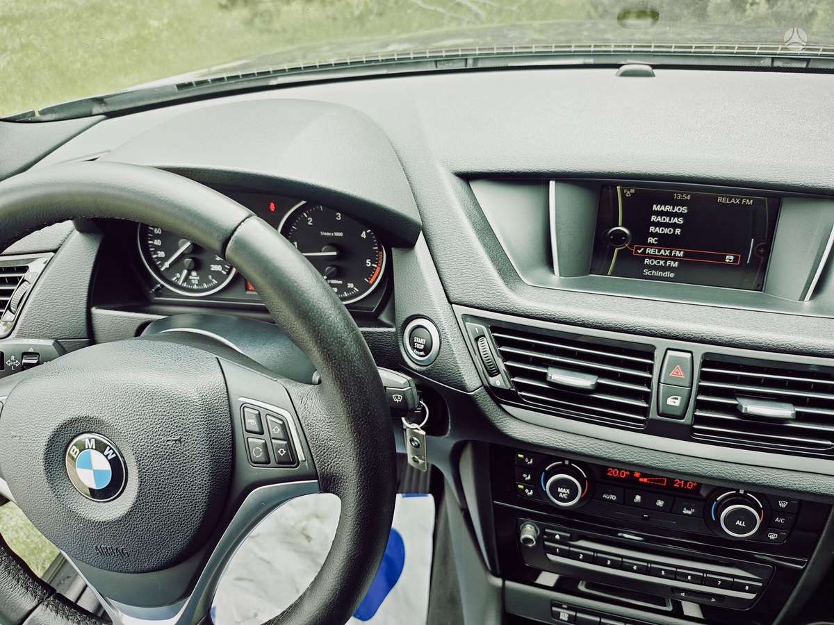 BMW X1 2014 — фото 20