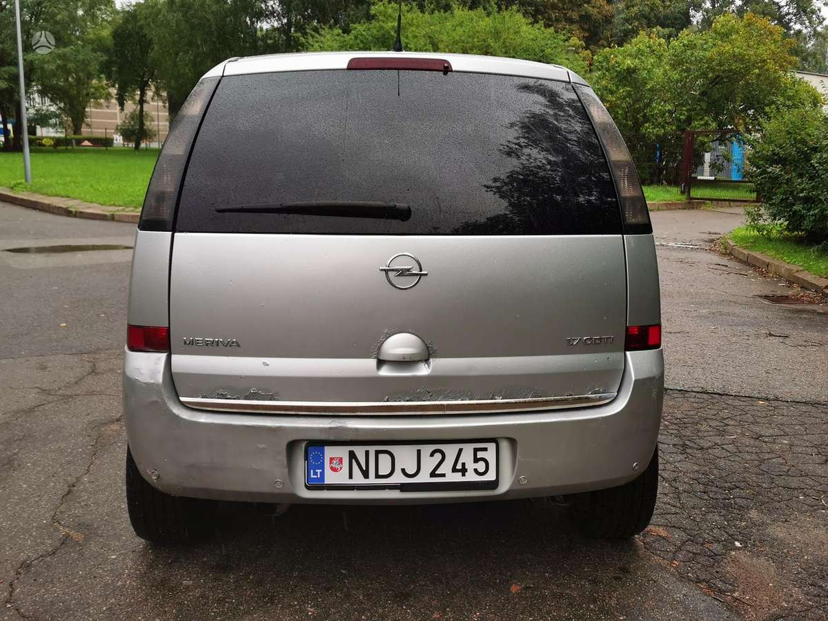 Opel Meriva 2009 — photo 11