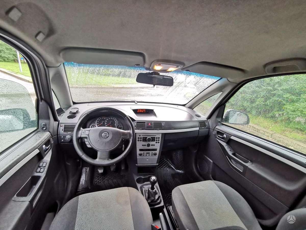 Opel Meriva 2009 — photo 17