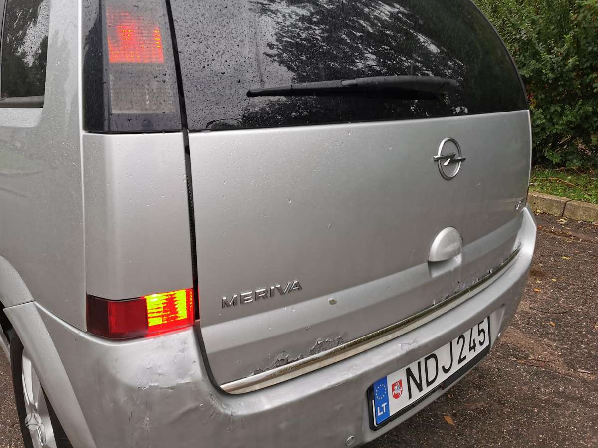 Opel Meriva 2009 — photo 7