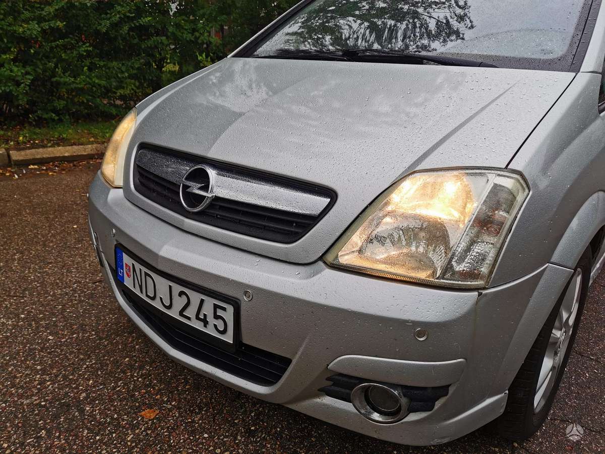 Opel Meriva 2009 — photo 9
