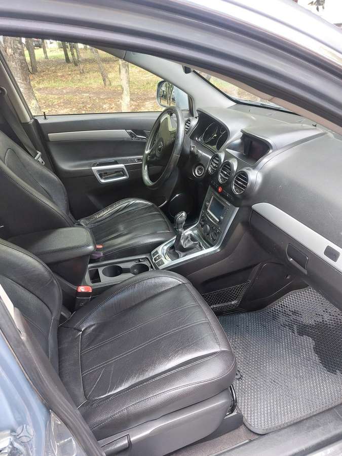 Opel Antara 2012 — photo 6
