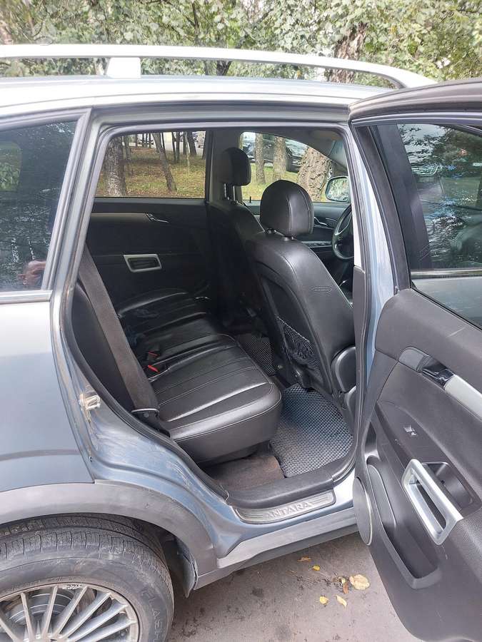 Opel Antara 2012 — photo 7