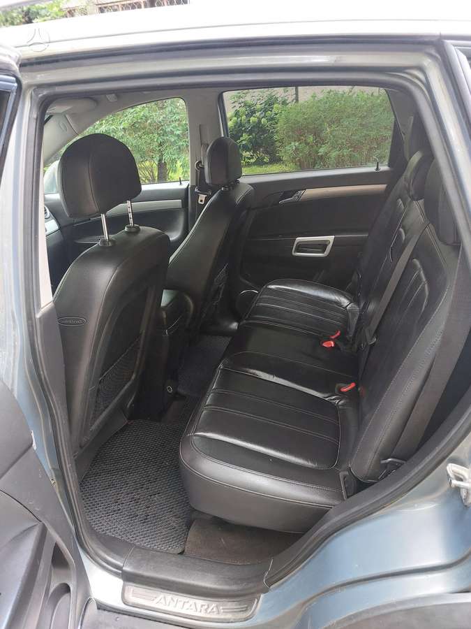 Opel Antara 2012 — photo 8