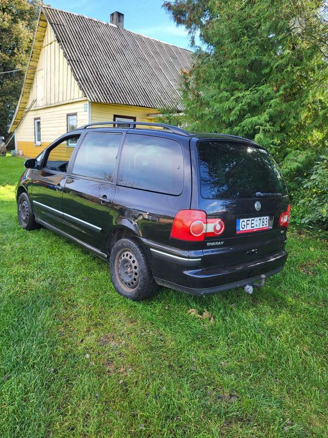 Volkswagen Sharan 2007 — photo 9