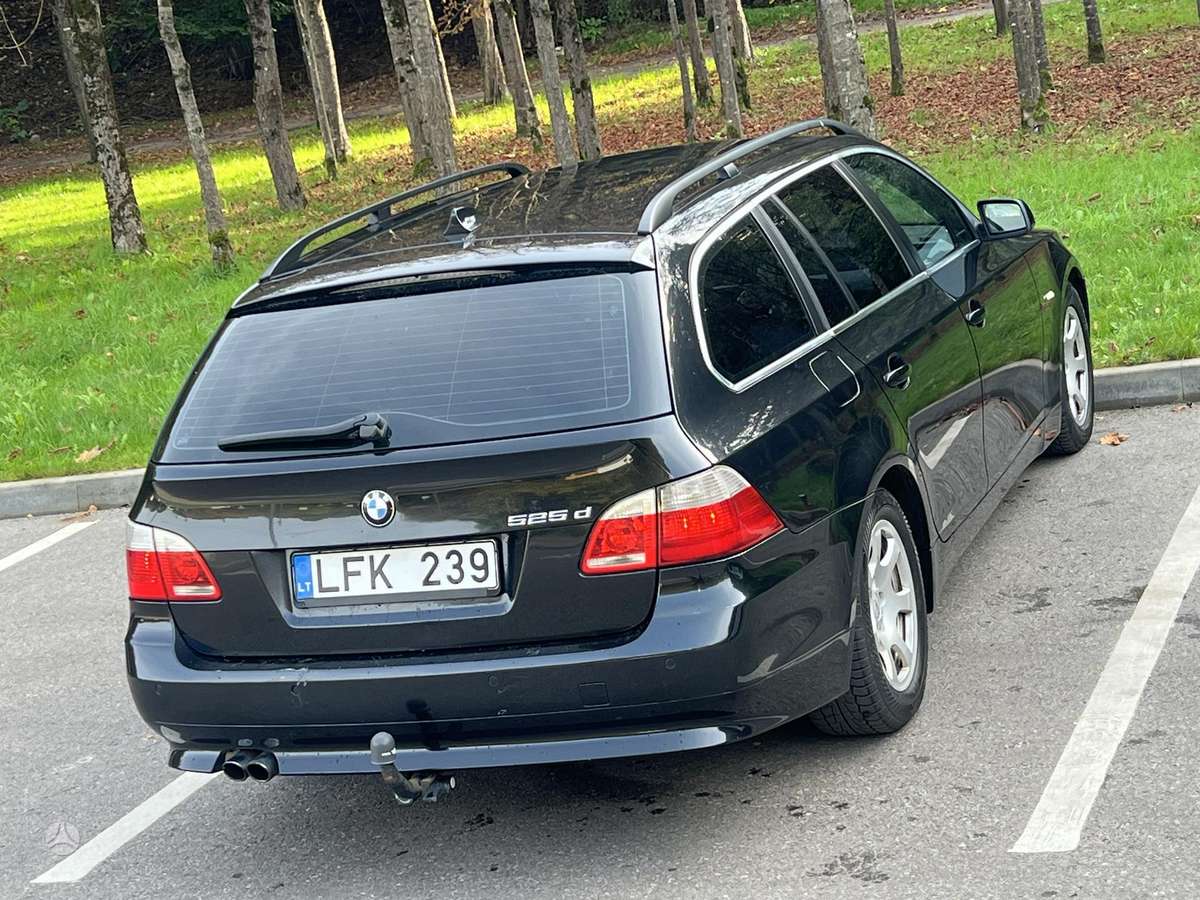 BMW 525 2007 — photo 9