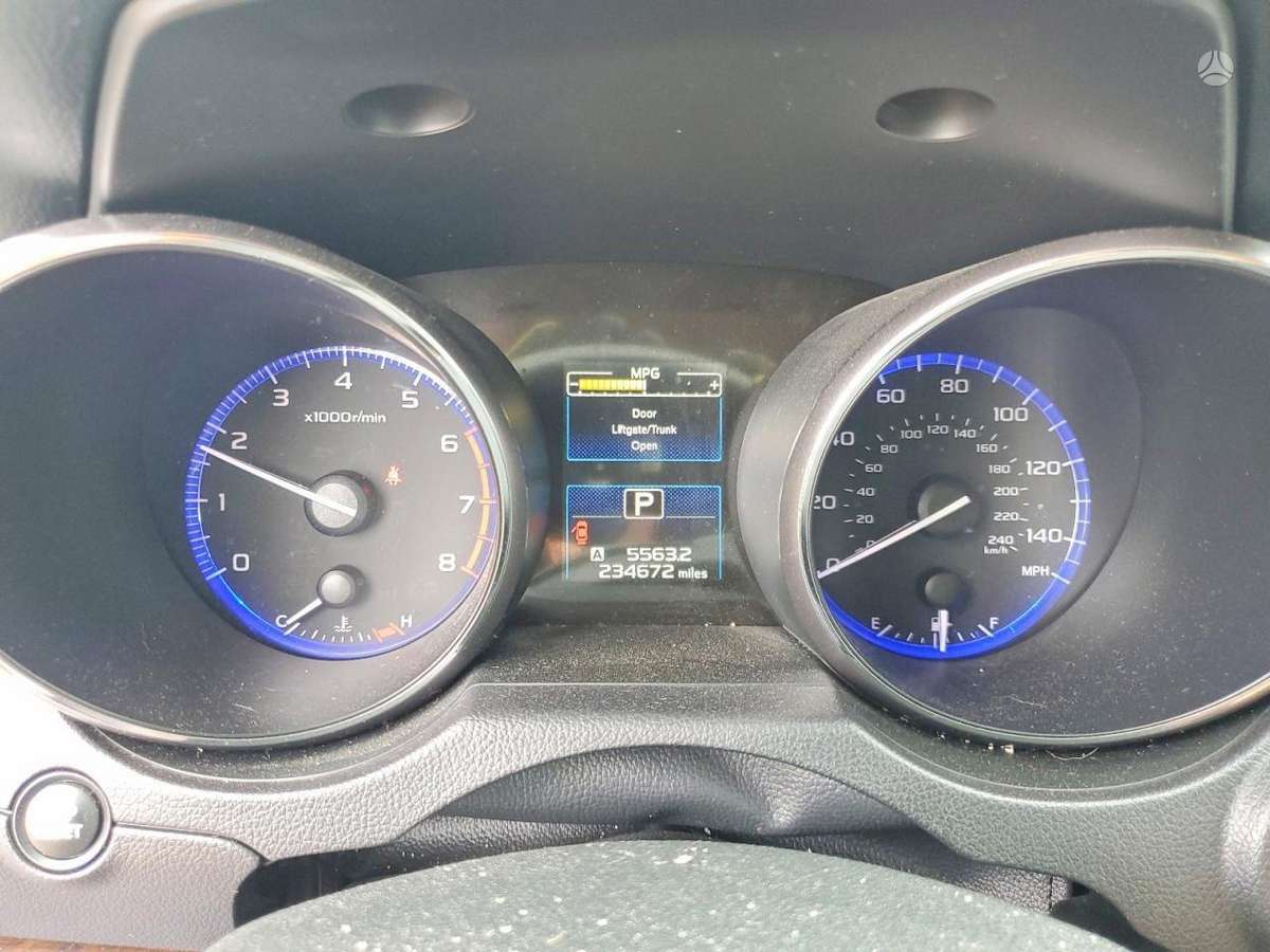 Subaru Outback 2015 — photo 16