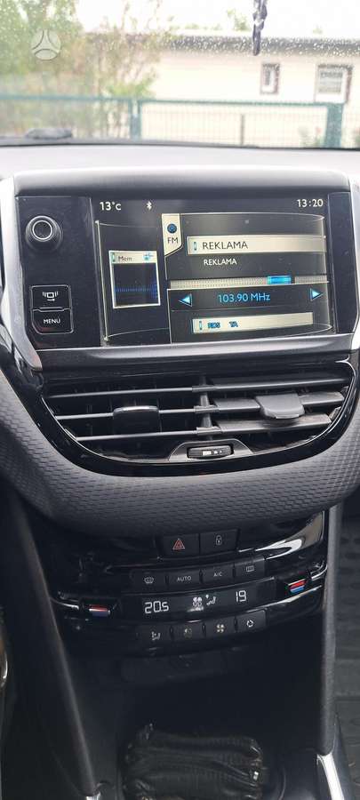 Peugeot 2008 2014 — photo 6