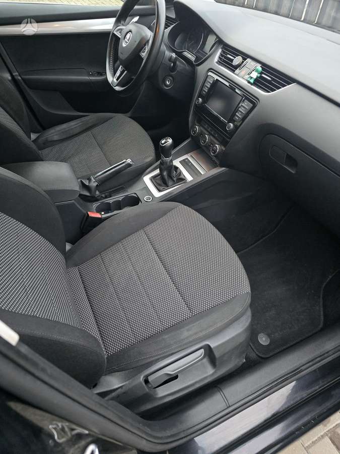 Skoda Octavia 2015 — photo 11