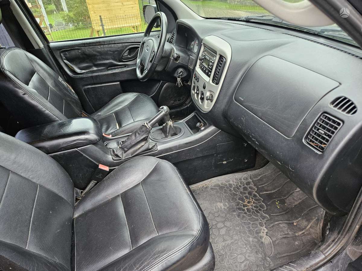 Ford Maverick 2005 — photo 12