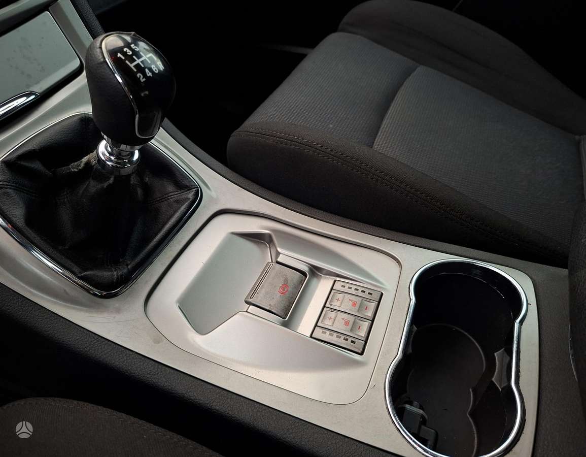 Ford Galaxy 2010 — фото 14