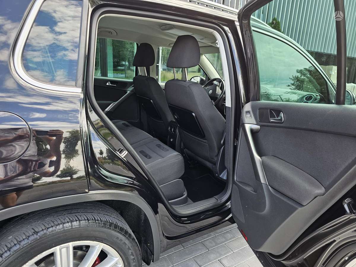 Volkswagen Tiguan 2009 — photo 11