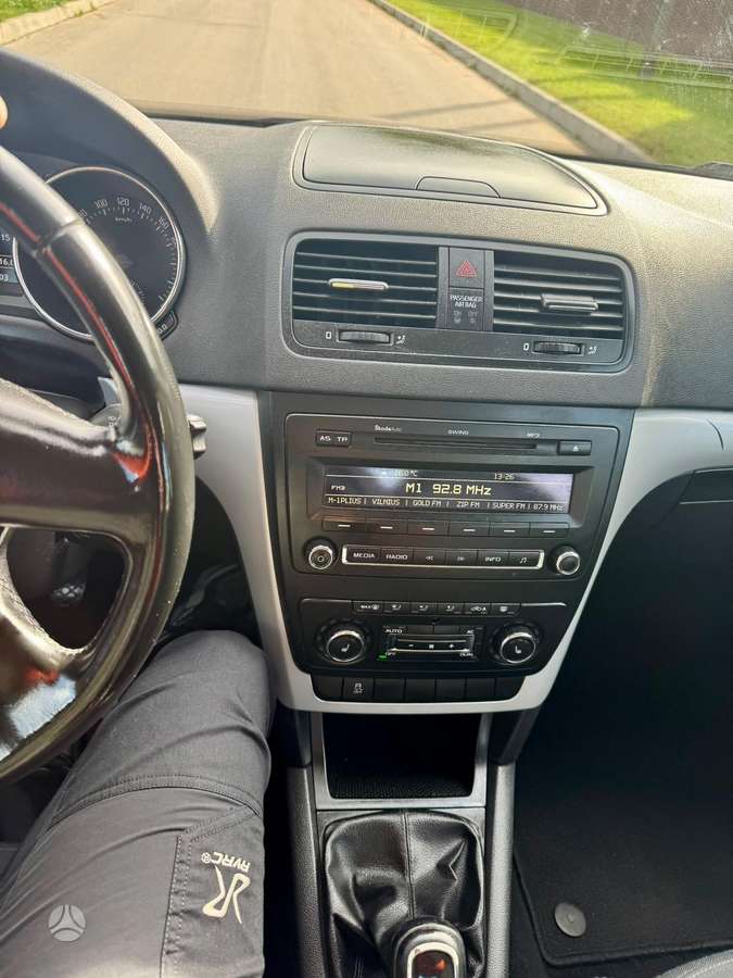 Skoda Yeti 2011 — photo 5