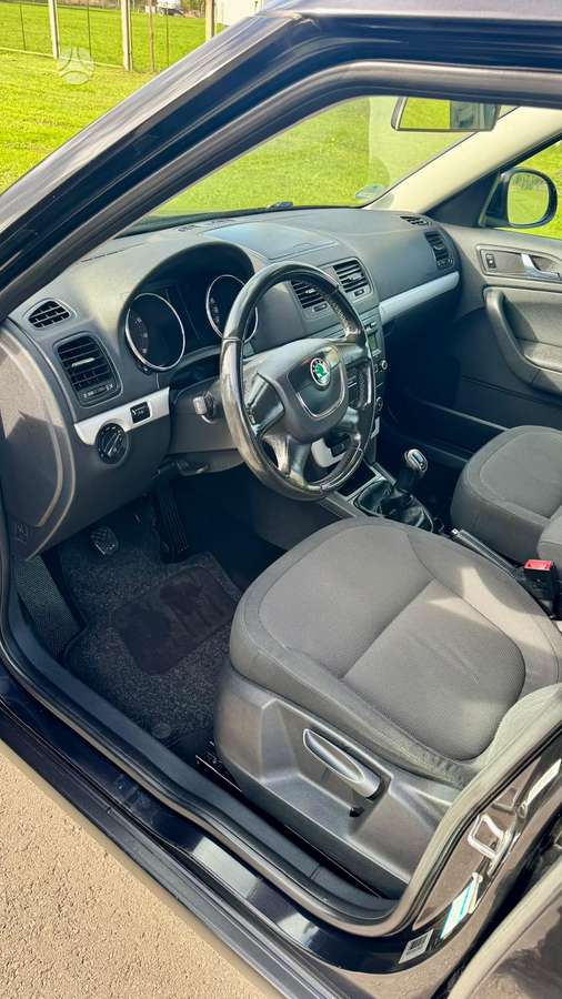Skoda Yeti 2011 — photo 6
