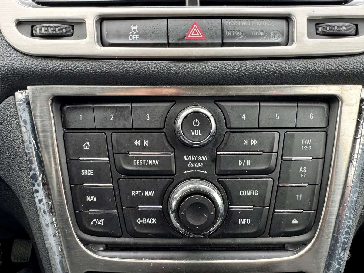Opel Mokka 2015 — photo 27