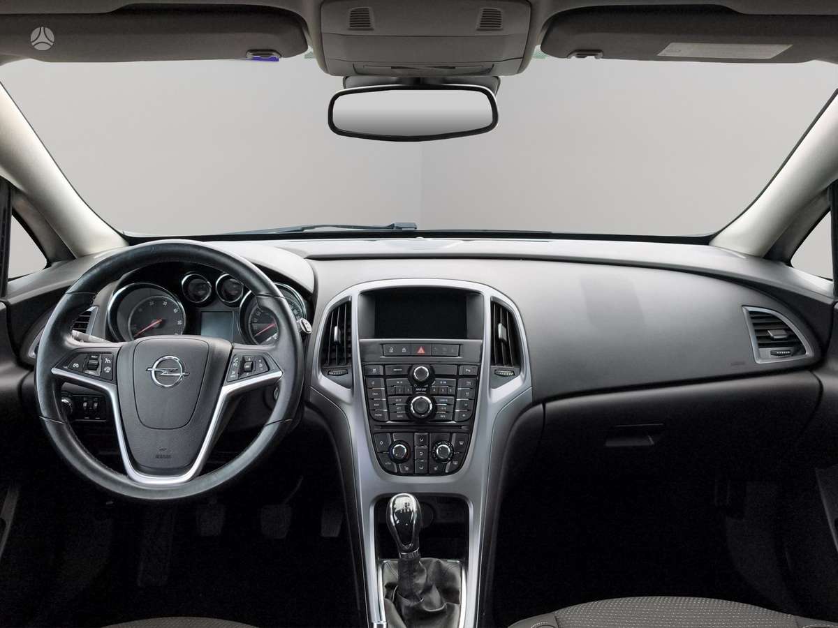 Opel Astra 2015 — photo 12