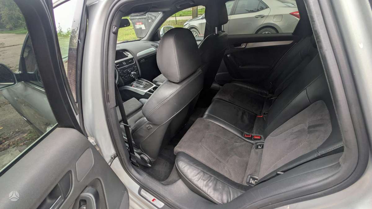 Audi A4 2008 — photo 10
