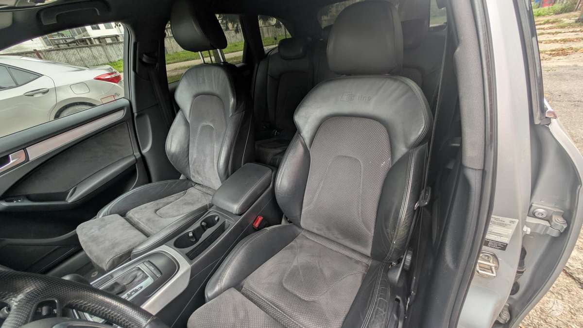 Audi A4 2008 — photo 9